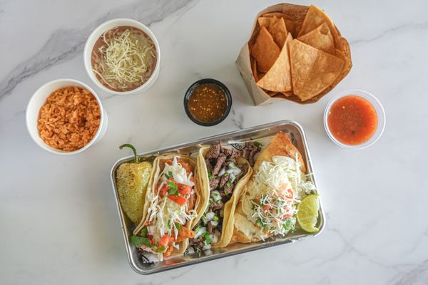 Taco Nazo by null