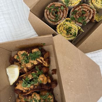 Berbere - Et Twist Tacos Day and injera rolls - Vegan Near Me - Santa Monica, California Berbere - Et Twist Tacos Day and injera rolls - Vegan Near Me - Santa Monica, California