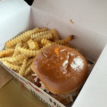 Houston TX Hot Chicken - Chicken Shop Near Me - Spokane, Washington