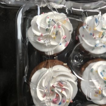 Jumbo Foods - Deluxe cupcakes today I'm a 12 pack container. Like Walmart does for 2 inch cupcakes - Grocery Near Me - Enid, Oklahoma Jumbo Foods - Deluxe cupcakes today I'm a 12 pack container. Like Walmart does for 2 inch cupcakes - Grocery Near Me - Enid, Oklahoma