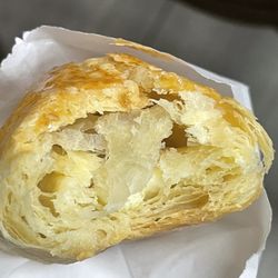 Papillon International Bakery - Cheese Roll