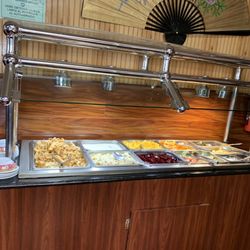 Quik Wok - Buffet salads and desserts