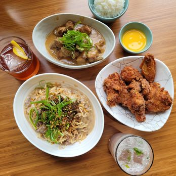 Kilig - Clockwise: Spicy Pork Adobo, Sinigang Wings w/ mango sauce, Ube Mojito, Kare Kare Dan Dan Noodles, Kimlet - Filipino Near Me - Seattle, Washington Kilig - Clockwise: Spicy Pork Adobo, Sinigang Wings w/ mango sauce, Ube Mojito, Kare Kare Dan Dan Noodles, Kimlet - Filipino Near Me - Seattle, Washington