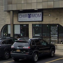 Chiromom