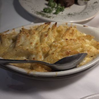 Hal's The Steakhouse - Lobster mac - American Near Me - Atlanta, Georgia Hal's The Steakhouse - Lobster mac - American Near Me - Atlanta, Georgia