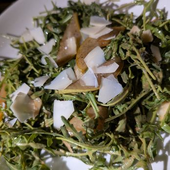 Craft & Vine - Arugula pear salad - Tapas Bars Near Me - Augusta, Georgia Craft & Vine - Arugula pear salad - Tapas Bars Near Me - Augusta, Georgia
