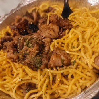 Nguyen's Kitchen - Garlic noodles with chicken - Vietnamese Near Me - Orange, California Nguyen's Kitchen - Garlic noodles with chicken - Vietnamese Near Me - Orange, California