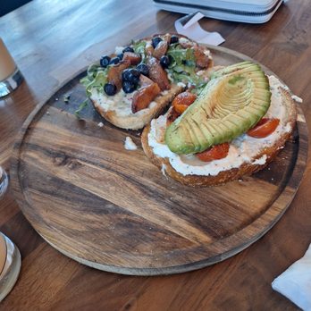 Blackstone Kitchen - New American Near Me - Corona, California