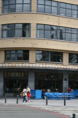 Café Belga by null