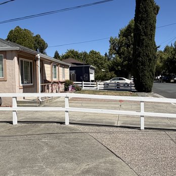 Go Green Cleaning & Construction - Our south facing side fence after the super repair job! - Gutter Services Near Me - Concord, California Go Green Cleaning & Construction - Our south facing side fence after the super repair job! - Gutter Services Near Me - Concord, California