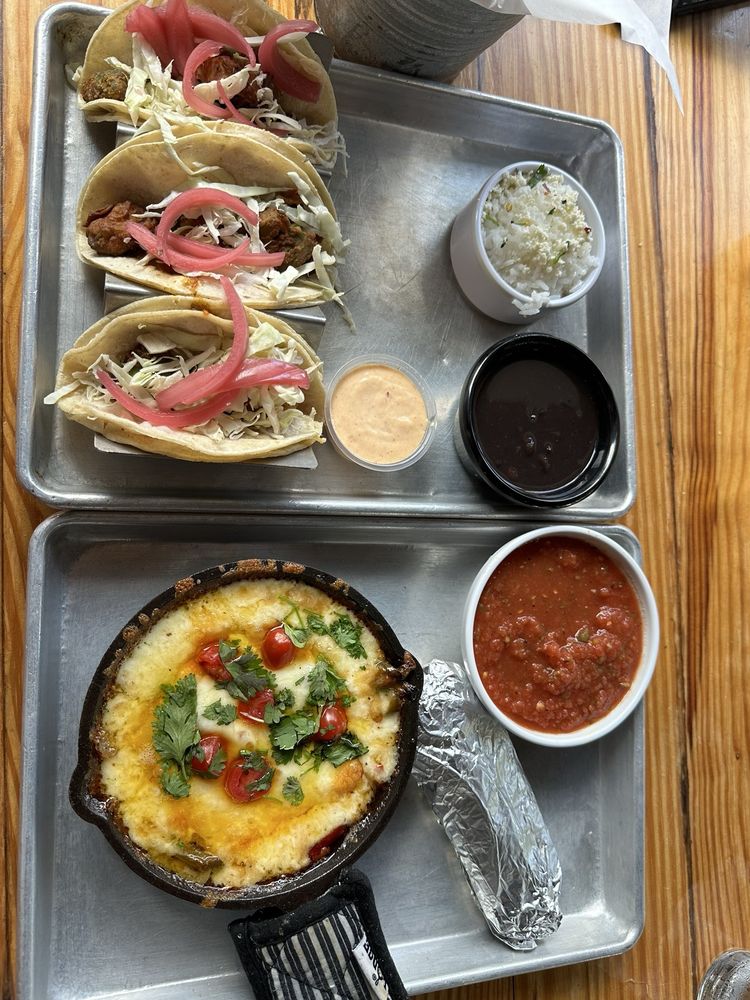 Mavericks Cantina