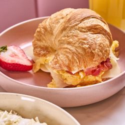 Start your morning the right way at Keik Restaurant in Pembroke Pines! Enjoy our Breakfast Specials starting at just $11.99.