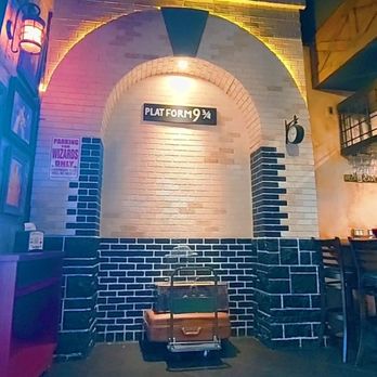 ComicX Restaurant Bar & Store - Hogwarts Express - American Near Me - Phoenix, Arizona