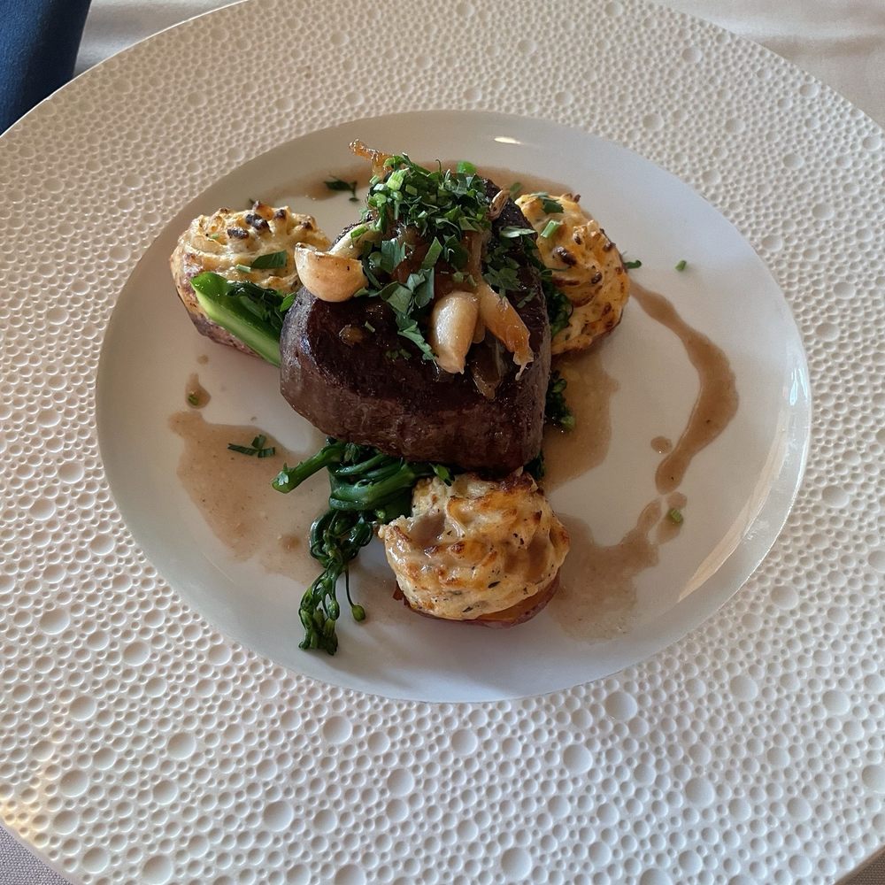 Boathouse Restaurant - Wagyu filet - French Near Me - Traverse City, Michigan Boathouse Restaurant - Wagyu filet - French Near Me - Traverse City, Michigan