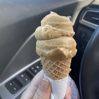 Scoops - Vegan coffee flavor- SO GOOD - Ice Cream & Frozen Yogurt Near Me - Los Angeles, California
