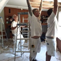 Masters Of Roofing - They will put ceilings they were putting up very poor job