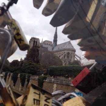 Le Pont des Arts - Right next to Notre Dame. :) - Landmarks & Historical Buildings Near Me - Paris, 75