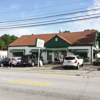 Home Grown - Front of Home Grown. There is additional parking in the back. - Diners Near Me - Atlanta, Georgia
