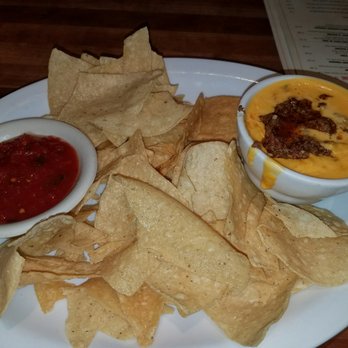 Cheddar's Scratch Kitchen - Chips and Queso - American Near Me - Albuquerque, New Mexico Cheddar's Scratch Kitchen - Chips and Queso - American Near Me - Albuquerque, New Mexico