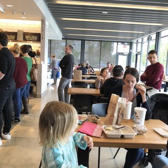 Chipotle Mexican Grill - Seating Area - Fast Food Near Me - Mandeville, Louisiana