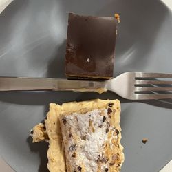 Saveurs de Pains Vennoiserie - 1/2 Opéra et 1/2 Paris Brest