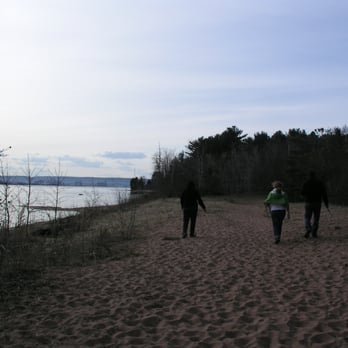 Park Point - On the beach - Beaches Near Me - Duluth, Minnesota