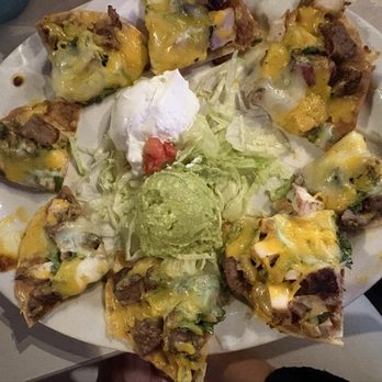 HB Mexican Kitchen - Beef & Chicken Nachos - Mexican Near Me - League City, Texas