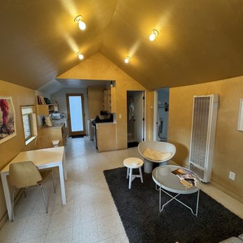 Colorado Lodge - Interior - Vacation Rentals Near Me - Big Bear Lake, California