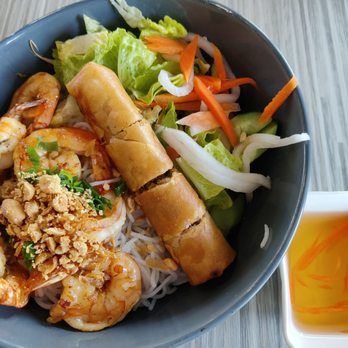 Chopstick and Rice - Vermicelli with grilled shrimp and spring roll - Vietnamese Near Me - Honolulu, Hawaii Chopstick and Rice - Vermicelli with grilled shrimp and spring roll - Vietnamese Near Me - Honolulu, Hawaii