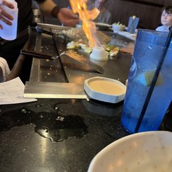 Mizu Teppanyaki & Sushi - The flaming onion routine