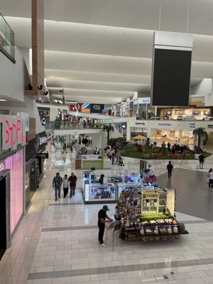 Westfield Culver City by null