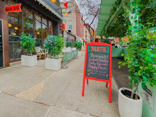 Juliette Restaurant by null