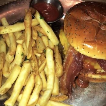 Eureka! - Cowboy Burger - American Near Me - Austin, Texas