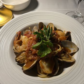 Taormina Sicilian Cuisine - Seafood Pescatore - Sicilian Near Me - Honolulu, Hawaii