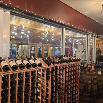 Wines of Colorado - Beer, Wine & Spirits Near Me - Cascade, Colorado Wines of Colorado - Beer, Wine & Spirits Near Me - Cascade, Colorado