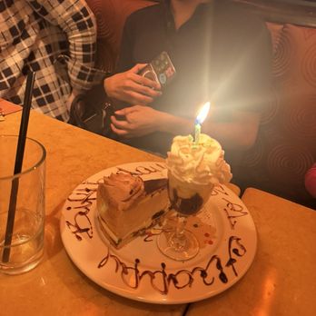 The Cheesecake Factory - Birthday! - Desserts Near Me - Minnetonka, Minnesota