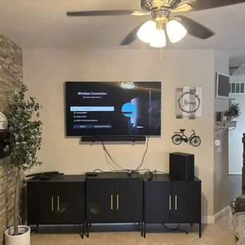 Tv Mounting 4 Less - 65" with soundbar installed - TV Mounting Near Me Tv Mounting 4 Less - 65" with soundbar installed - TV Mounting Near Me