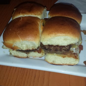 Chili's - Hawaiian rolls!  Lol! - American Near Me - Concord, California
