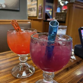 Applebee's Grill + Bar - American Near Me - Anaheim, California