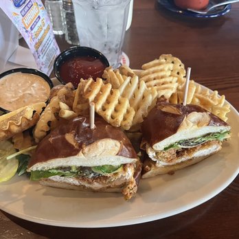 Clive's Roadhouse - Honey-Crispy Chicken Melt - Barbeque Near Me - Champlin, Minnesota Clive's Roadhouse - Honey-Crispy Chicken Melt - Barbeque Near Me - Champlin, Minnesota