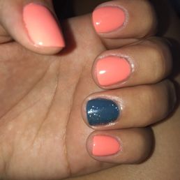 Gel manicure! Gel manicure!