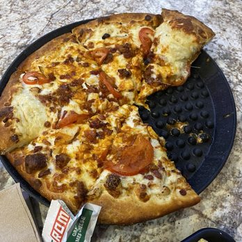 RICK’S PIZZA, BEER, & MORE - Updated February 2026 - 364 Photos & 336 ...