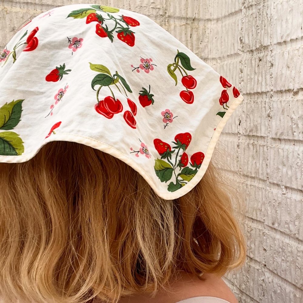 YELLOW BRICK RHODES THRIFTS Updated May 2024 Fairfax Station, Virginia Thrift Stores