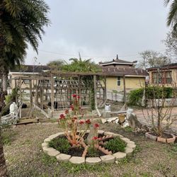 Chua Huong Dam Buddhist Center