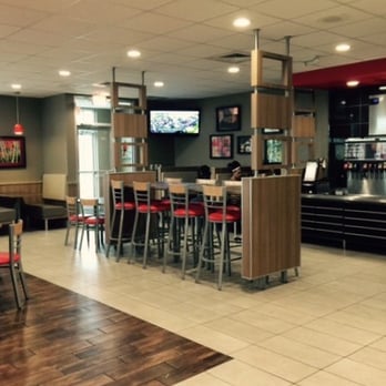 Burger King - Exceptional SEATING Choice - Burgers Near Me - Muncie, Indiana