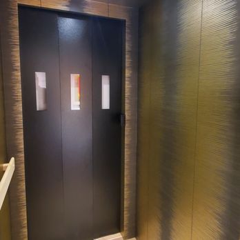 On The Mark Wallcovering - Wallpapering Near Me