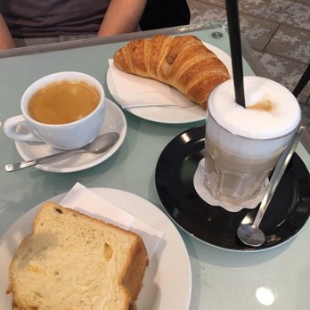 Cafe Chamäleon - Cafes Near Me - Stuttgart, BW