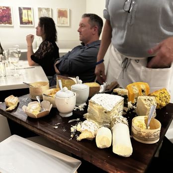 L’ALBATROS - Updated December 2024 - 995 Photos & 984 Reviews - 11401 ...