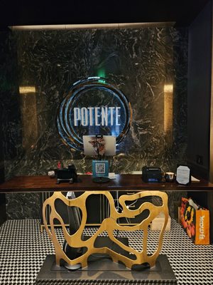 Potente by null Potente by null