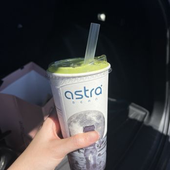 Astra Bean - Matcha Jasmine Oolong Latte - Coffee & Tea Near Me - Westminster, California